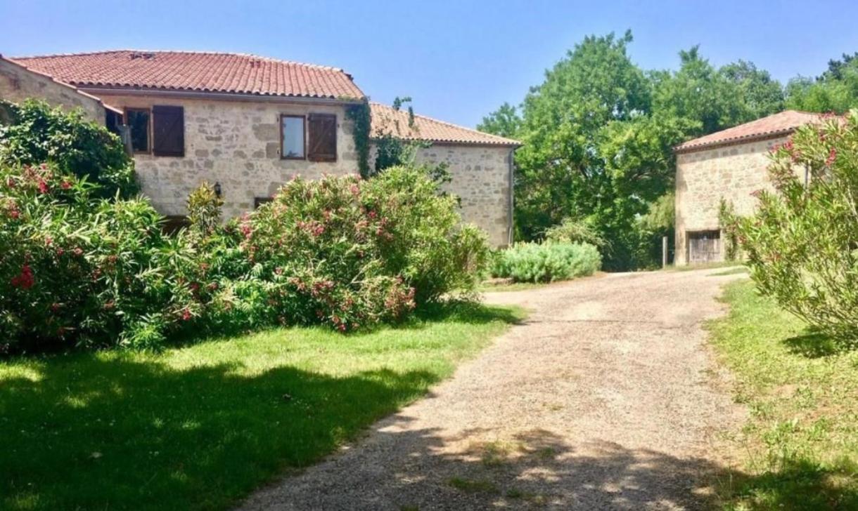 Clermont-Dessous Chez Sophie -Chambres D'Hotes, Gite Et Gite Equestre מראה חיצוני תמונה