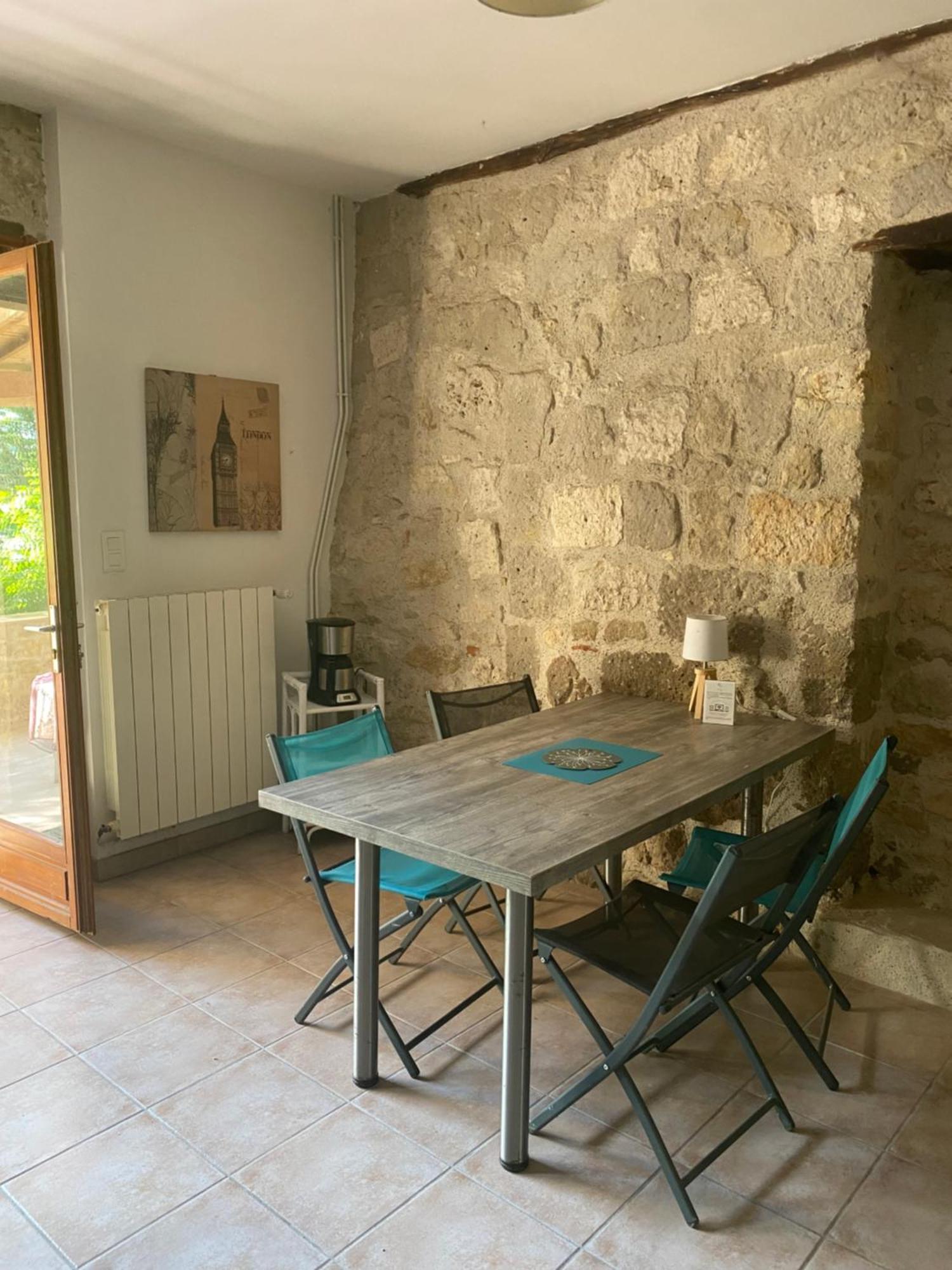 Clermont-Dessous Chez Sophie -Chambres D'Hotes, Gite Et Gite Equestre מראה חיצוני תמונה